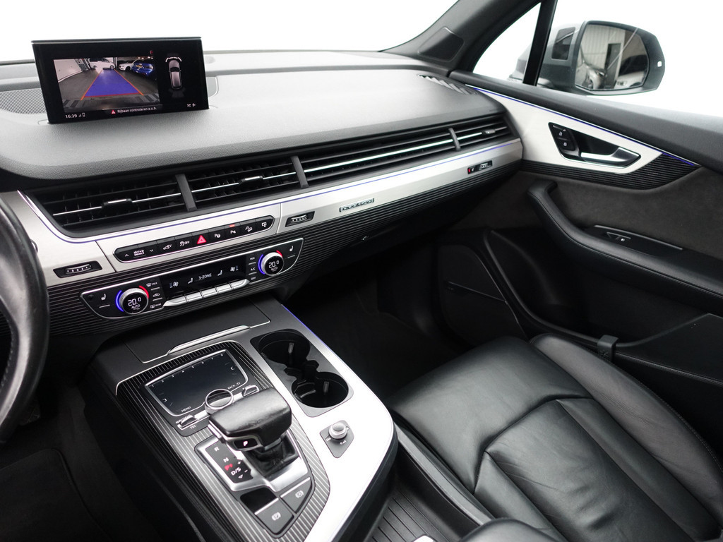 
Audi Q7 3.0 TDI e-tron Quattro S-line Premium Aut- Panoramadak, Xenon Led, Matrix, Bose Audio, Memory, Head Up vol									