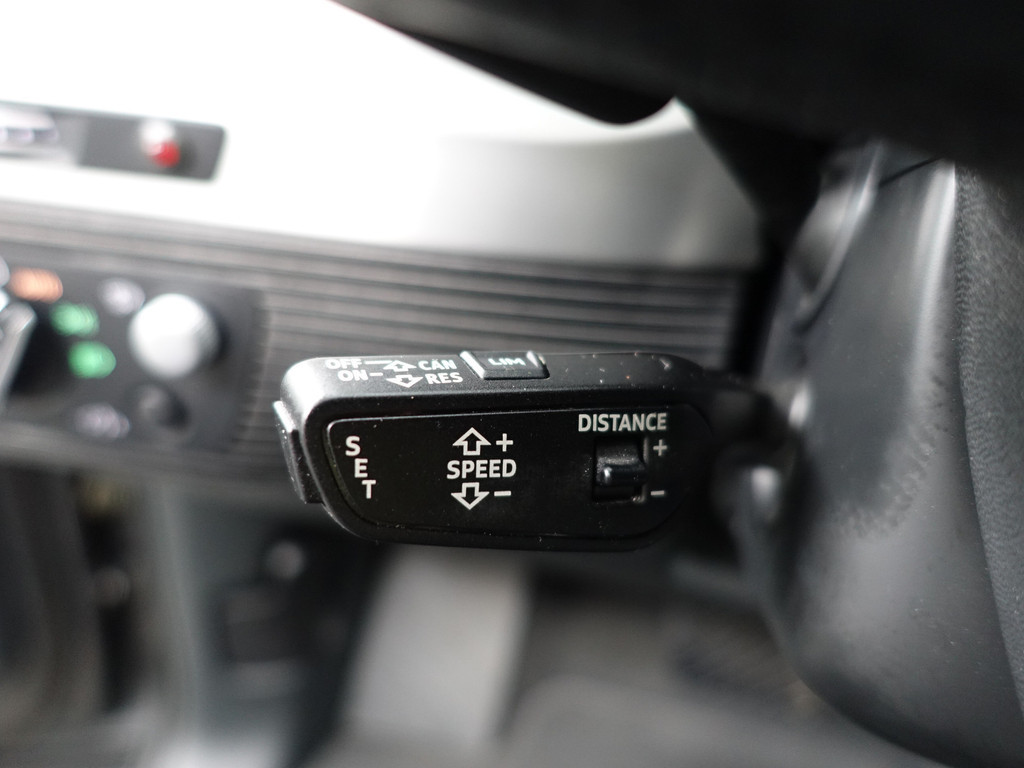 
Audi Q7 3.0 TDI e-tron Quattro S-line Premium Aut- Panoramadak, Xenon Led, Matrix, Bose Audio, Memory, Head Up vol									