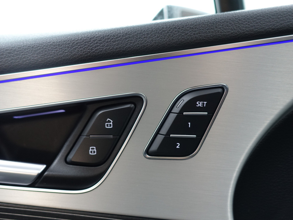 
Audi Q7 3.0 TDI e-tron Quattro S-line Premium Aut- Panoramadak, Xenon Led, Matrix, Bose Audio, Memory, Head Up vol									