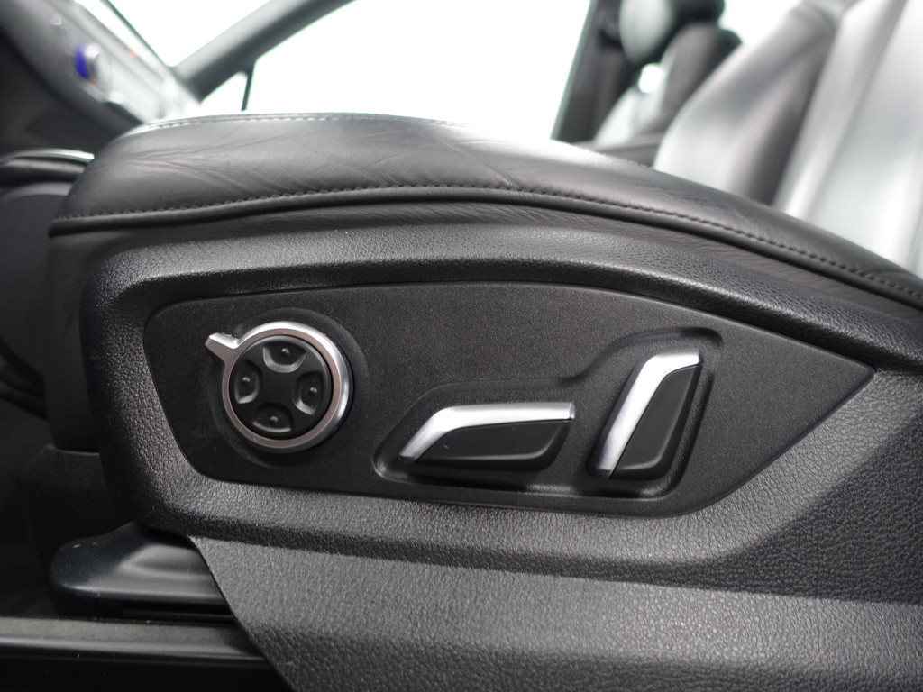 
Audi Q7 3.0 TDI e-tron Quattro S-line Premium Aut- Panoramadak, Xenon Led, Matrix, Bose Audio, Memory, Head Up vol									