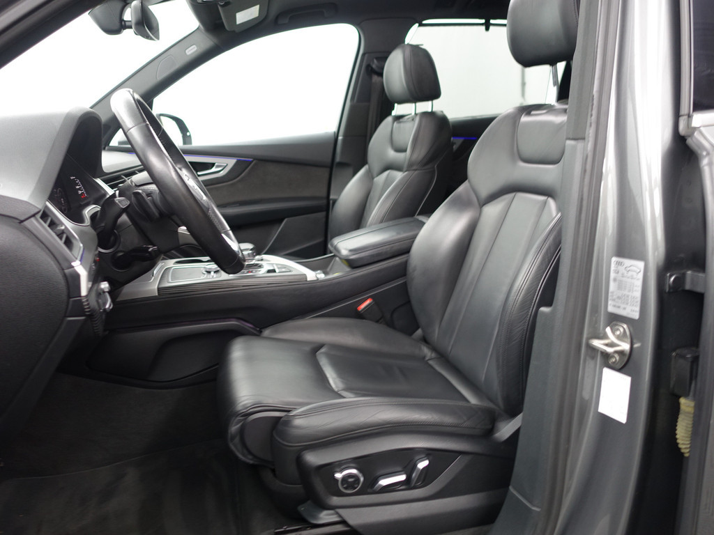 
Audi Q7 3.0 TDI e-tron Quattro S-line Premium Aut- Panoramadak, Xenon Led, Matrix, Bose Audio, Memory, Head Up vol									