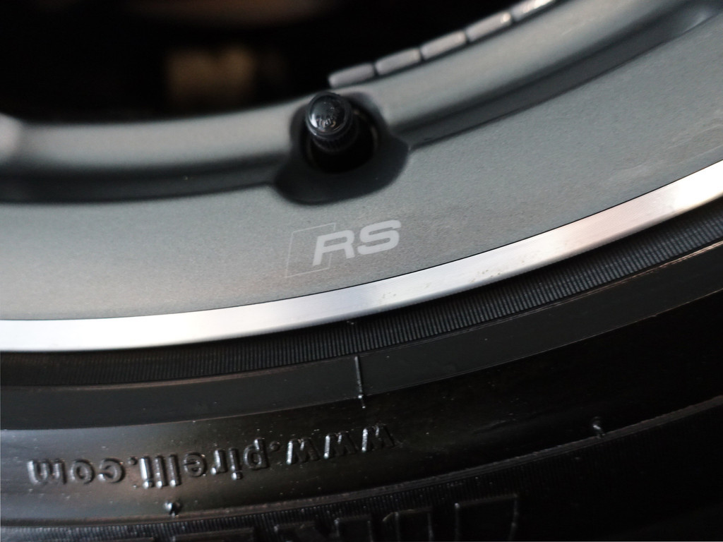 
Audi Q7 3.0 TDI e-tron Quattro S-line Premium Aut- Panoramadak, Xenon Led, Matrix, Bose Audio, Memory, Head Up vol									