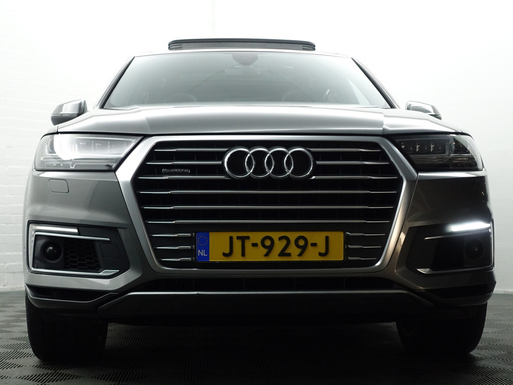 
Audi Q7 3.0 TDI e-tron Quattro S-line Premium Aut- Panoramadak, Xenon Led, Matrix, Bose Audio, Memory, Head Up vol									