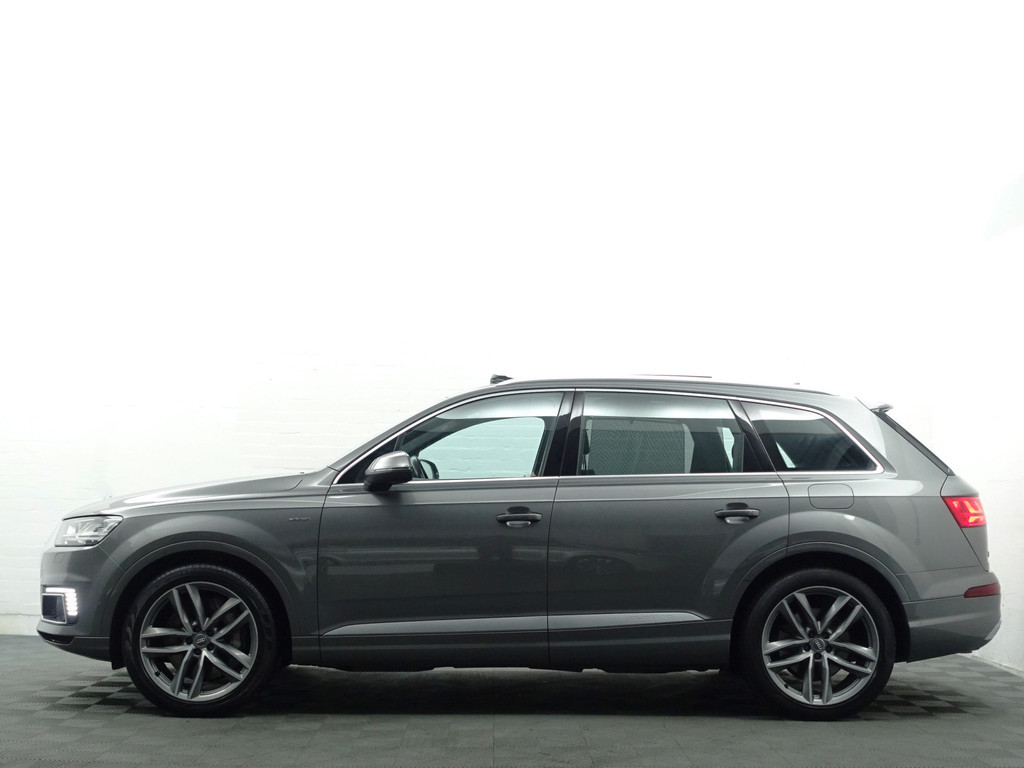 
Audi Q7 3.0 TDI e-tron Quattro S-line Premium Aut- Panoramadak, Xenon Led, Matrix, Bose Audio, Memory, Head Up vol									
