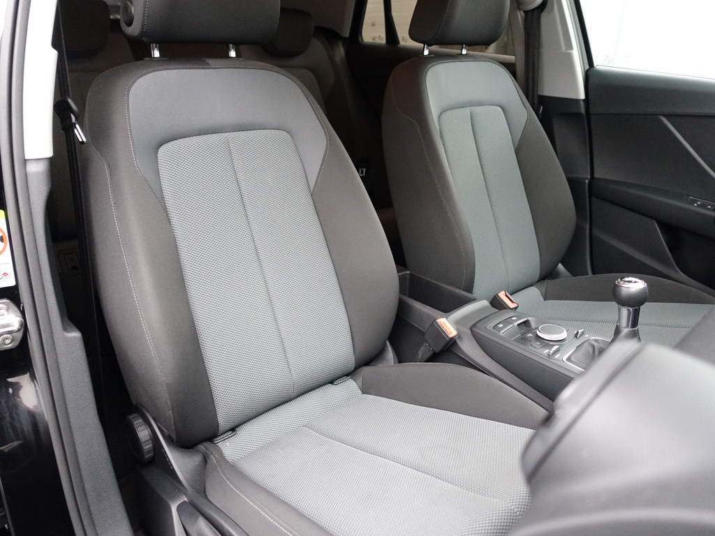 
Audi Q2 1.6 TDI S-line Black Optic Park Assist, Clima, Park Pilot, Cruise, Led vol									