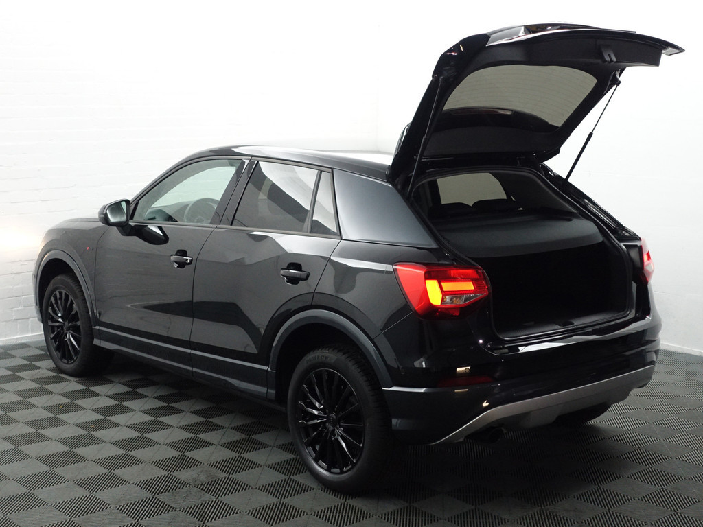 
Audi Q2 1.6 TDI S-line Black Optic Park Assist, Clima, Park Pilot, Cruise, Led vol									