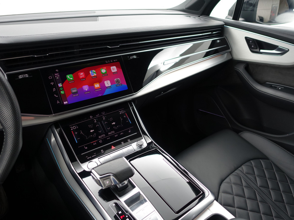 
Audi Q7 60 TFSI e Quattro S Competition- Design Leder, Luchtvering, Sfeerverlichting, Panoramadak, Bose audio, Memory vol									