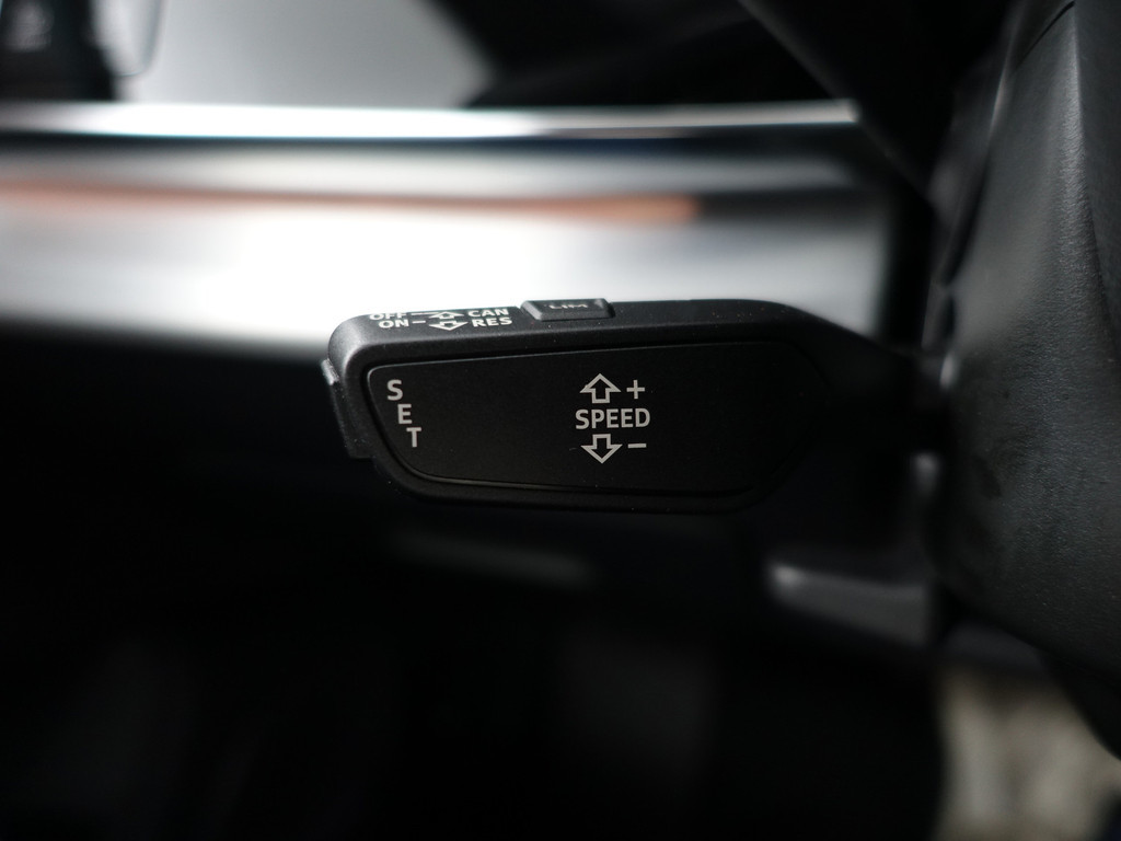 
Audi Q7 60 TFSI e Quattro S Competition- Design Leder, Luchtvering, Sfeerverlichting, Panoramadak, Bose audio, Memory vol									