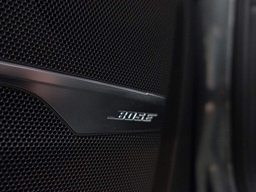 
Audi Q7 60 TFSI e Quattro S Competition- Design Leder, Luchtvering, Sfeerverlichting, Panoramadak, Bose audio, Memory vol									