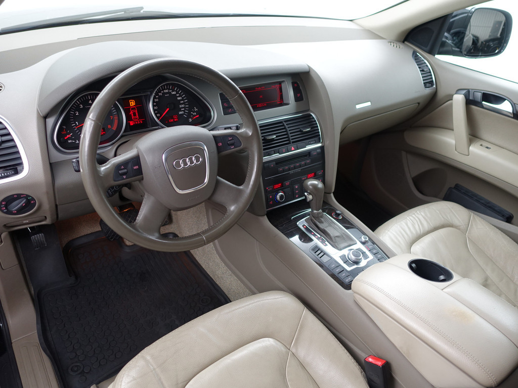 
Audi Q7 3.6 FSI Quattro Pro Line+ Aut- Young timer, Leder Interieur, Clima, Cruise, Park Assist vol									