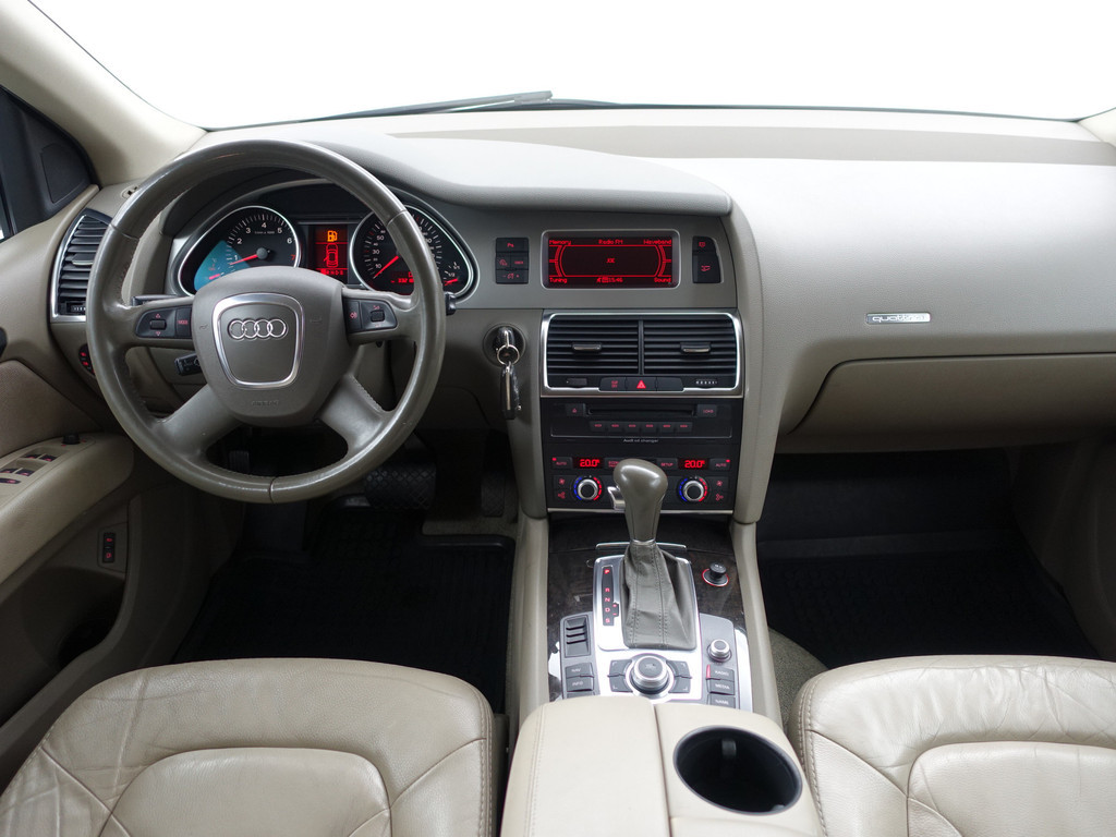 
Audi Q7 3.6 FSI Quattro Pro Line+ Aut- Young timer, Leder Interieur, Clima, Cruise, Park Assist vol									