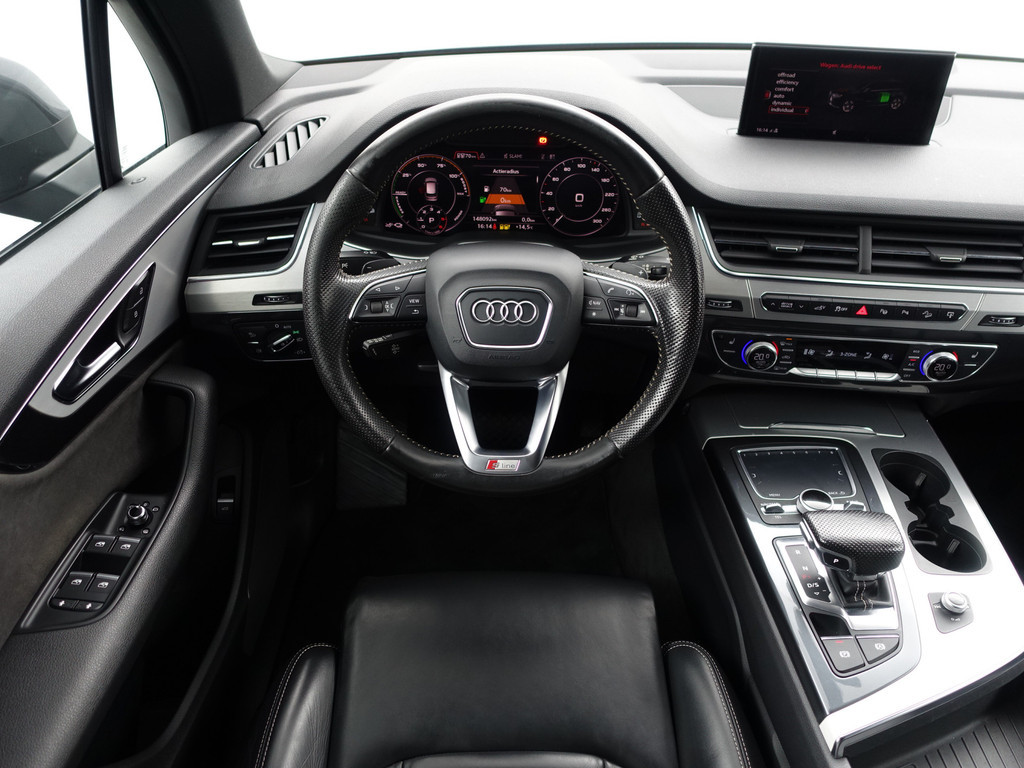 
								Audi Q7 3.0 TDI e-tron Quattro S Line Black Optic- Panoramadak, Luchtvering, Sfeerverlichting, Camera, Leder Sport Interieur vol									
