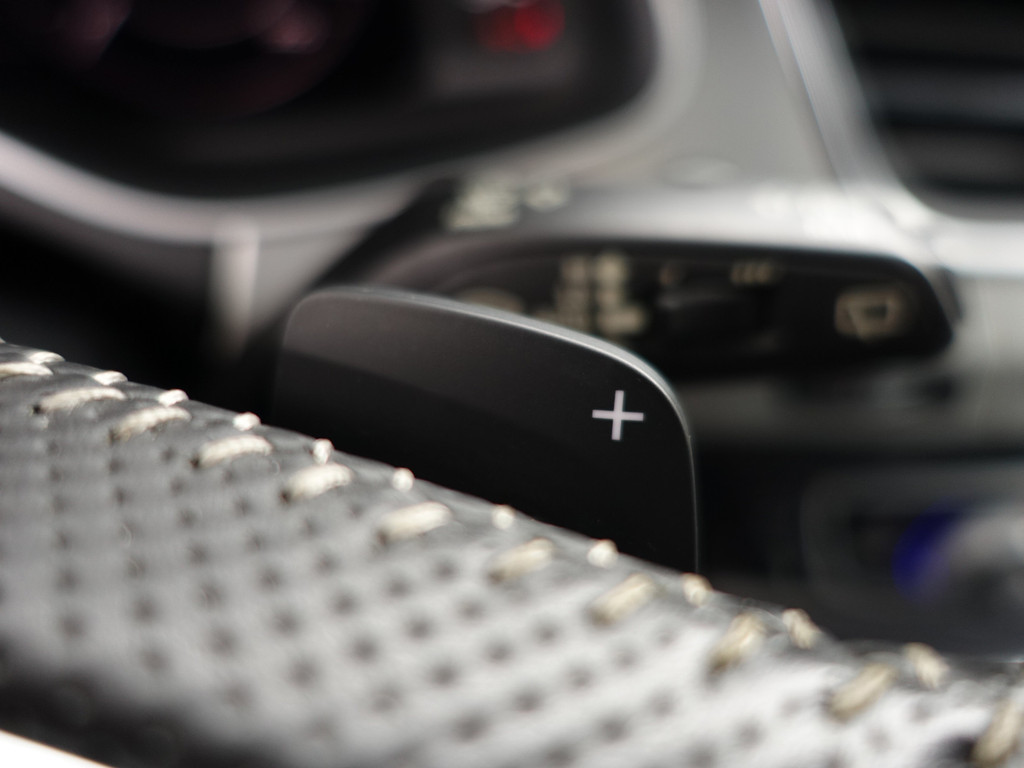 
								Audi Q7 3.0 TDI e-tron Quattro S Line Black Optic- Panoramadak, Luchtvering, Sfeerverlichting, Camera, Leder Sport Interieur vol									