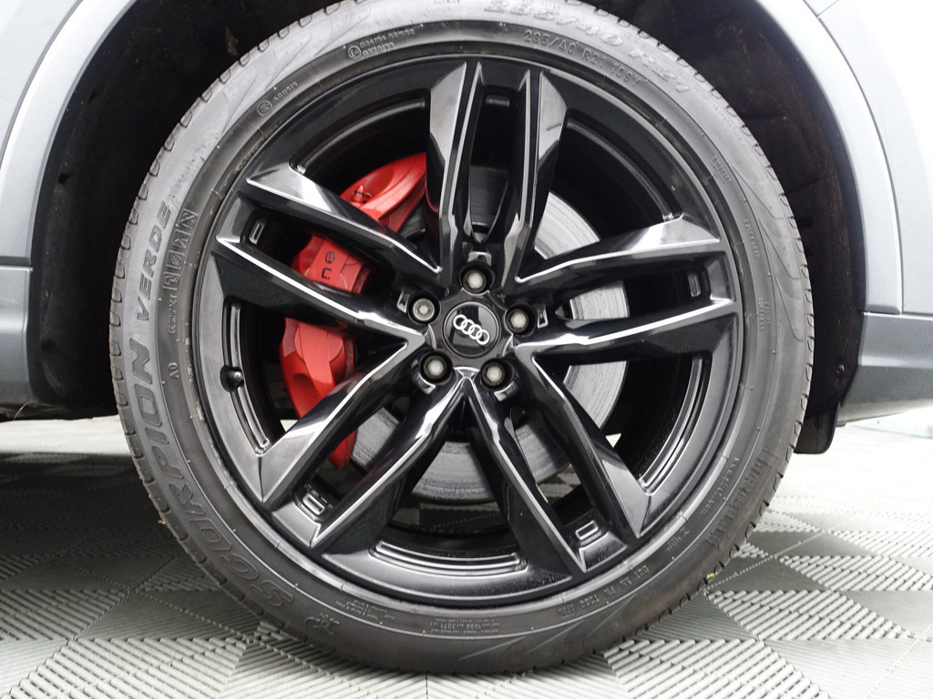 
								Audi Q7 3.0 TDI e-tron Quattro S Line Black Optic- Panoramadak, Luchtvering, Sfeerverlichting, Camera, Leder Sport Interieur vol									