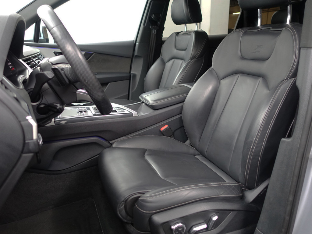 
Audi Q7 3.0 TDI e-tron Quattro S Line+ Aut- Panoramadak, Sfeerverlichting, 360 Camera, Standkachel, Memory, Elek Trekhaak vol									
