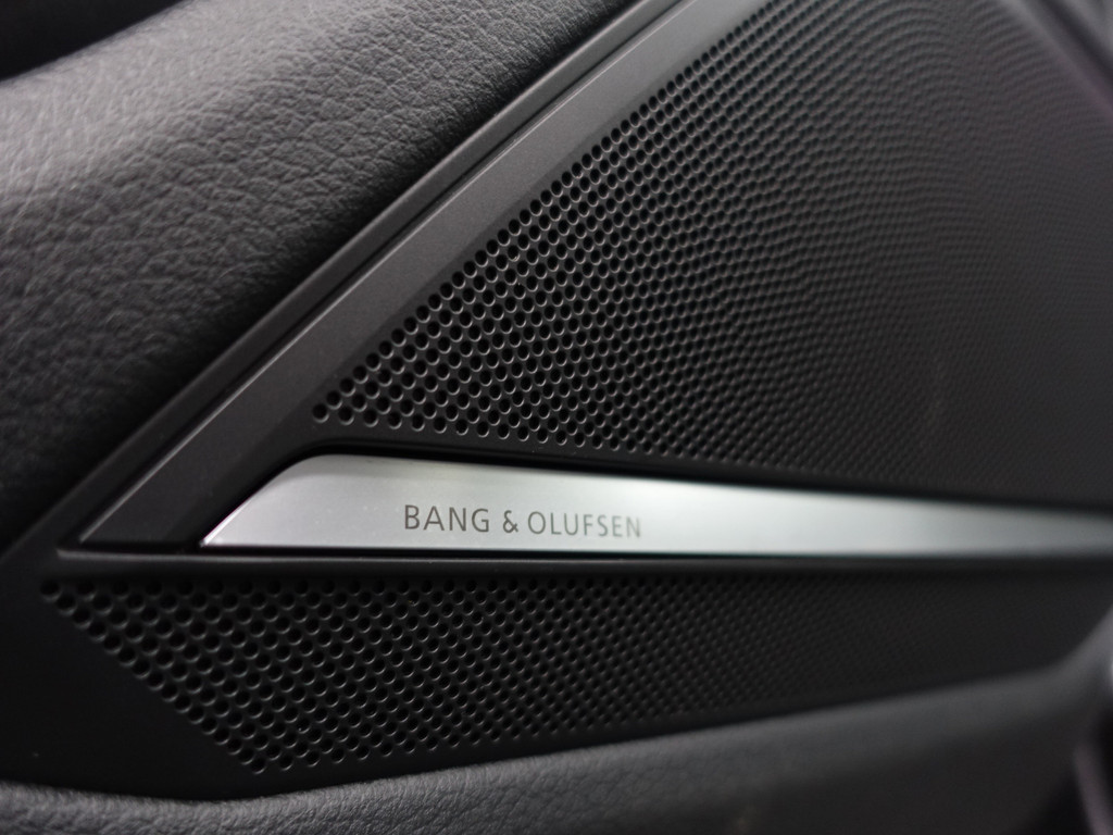 
Audi A6 Limousine 55 TFSI 400pk Quattro S Competition Aut- Bang Olufsen, Memory Seats, Stuur/Stoelverwarming, Sfeerverlichting, Dynamic Select, 360 Camera vol									