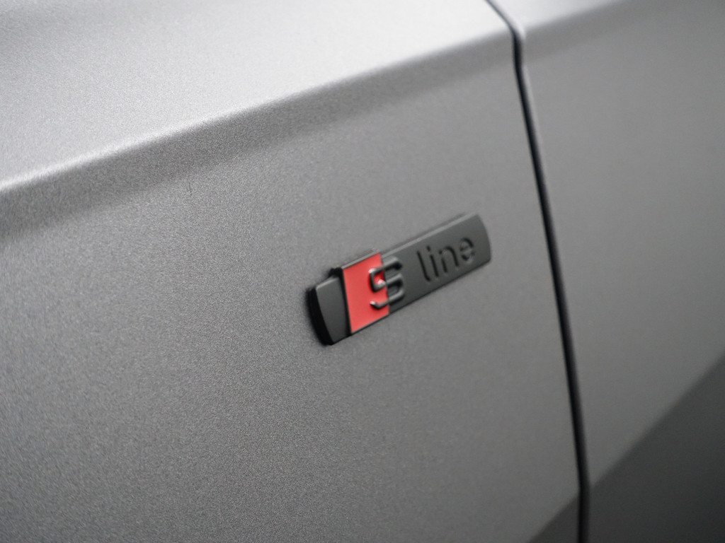 
Audi A6 Limousine 55 TFSI 400pk Quattro S Competition Aut- Bang Olufsen, Memory Seats, Stuur/Stoelverwarming, Sfeerverlichting, Dynamic Select, 360 Camera vol									