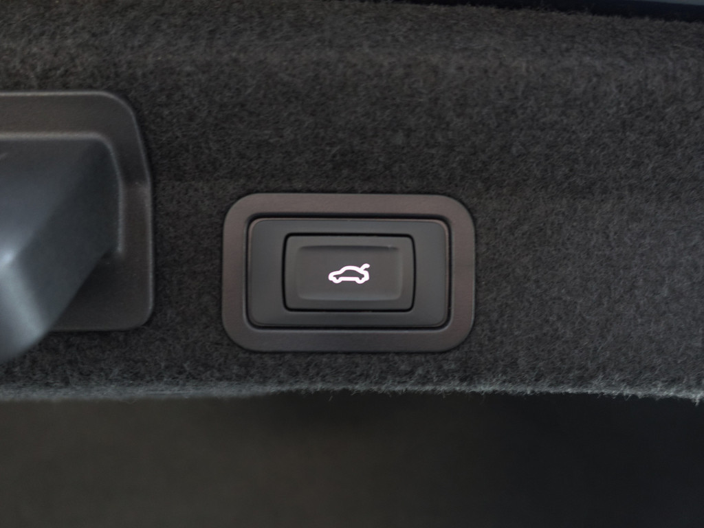 
Audi A6 Limousine 55 TFSI 400pk Quattro S Competition Aut- Bang Olufsen, Memory Seats, Stuur/Stoelverwarming, Sfeerverlichting, Dynamic Select, 360 Camera vol									