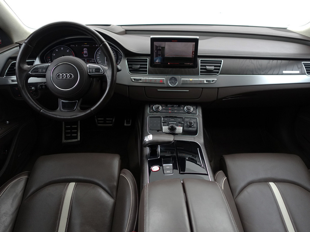 
								Audi A8 4.0 TFSI S8 Quattro Design selection- Stoelmassage, Head Up, Stoelventilatie, Alcantara interieur afwerking vol									