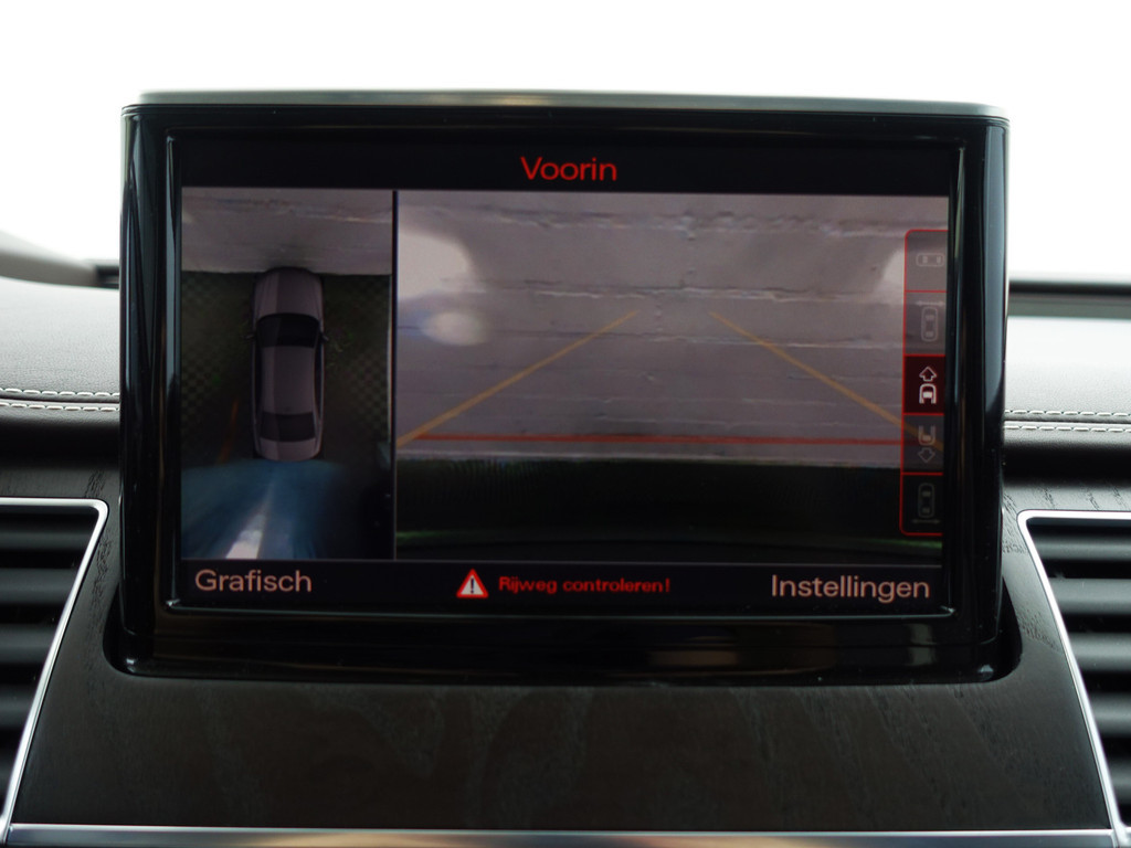 
								Audi A8 4.0 TFSI S8 Quattro Design selection- Stoelmassage, Head Up, Stoelventilatie, Alcantara interieur afwerking vol									