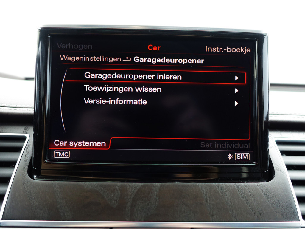 
								Audi A8 4.0 TFSI S8 Quattro Design selection- Stoelmassage, Head Up, Stoelventilatie, Alcantara interieur afwerking vol									