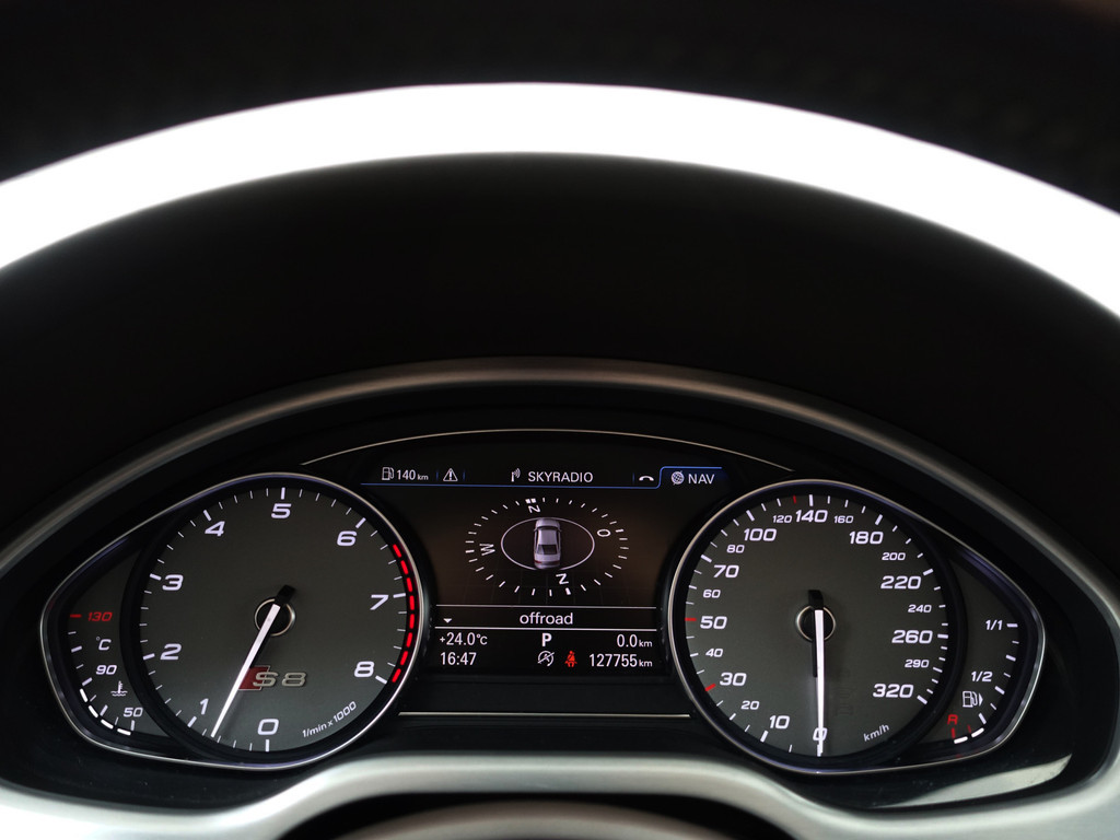 
								Audi A8 4.0 TFSI S8 Quattro Design selection- Stoelmassage, Head Up, Stoelventilatie, Alcantara interieur afwerking vol									