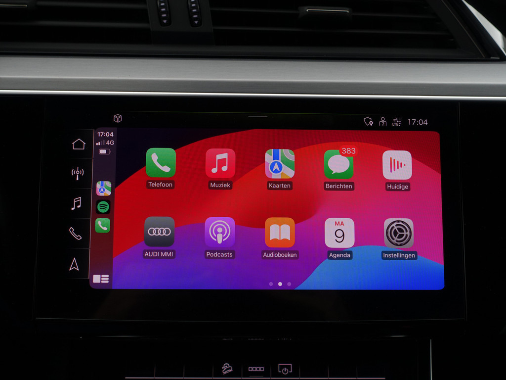 
								Audi e-tron 55 quattro S edition 95 kWh- Panoramadak, Bang Olufsen, Sfeerverlichting, Memory, CarPlay, Leder Interieur vol									