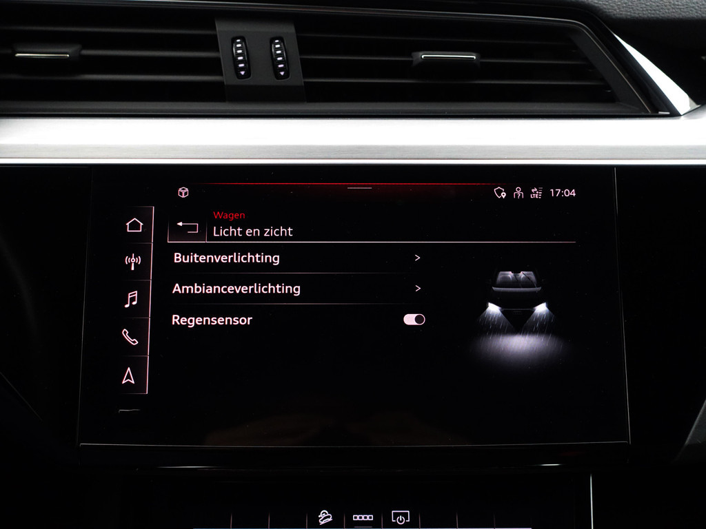 
								Audi e-tron 55 quattro S edition 95 kWh- Panoramadak, Bang Olufsen, Sfeerverlichting, Memory, CarPlay, Leder Interieur vol									