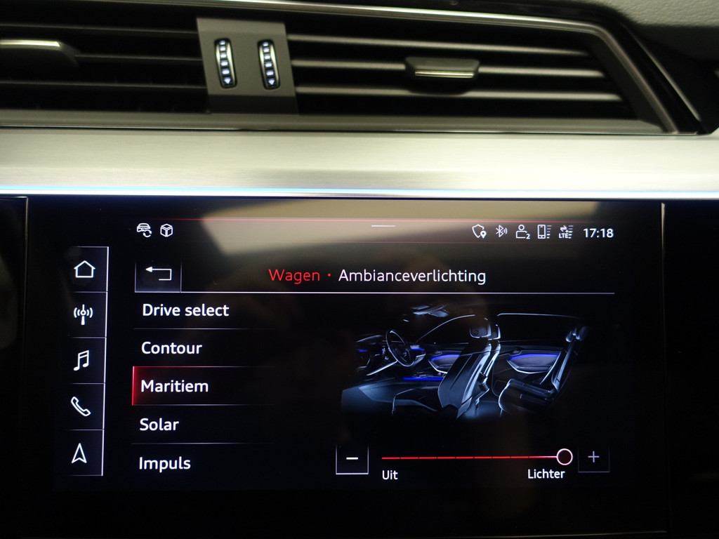 
Audi e-tron 55 quattro S Competition Edition 95 kWh Panodak, Bang Olufsen, 360 Camera, Sfeerverlichting, Xenon led matrix vol									