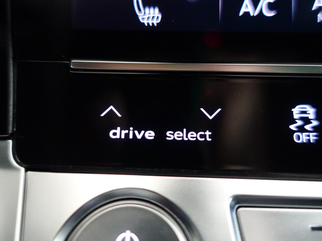 
Audi e-tron 55 quattro S Competition Edition 95 kWh Panodak, Bang Olufsen, 360 Camera, Sfeerverlichting, Xenon led matrix vol									