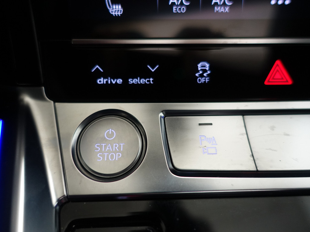 
Audi e-tron 55 quattro S Competition Edition 95 kWh Panodak, Bang Olufsen, 360 Camera, Sfeerverlichting, Xenon led matrix vol									