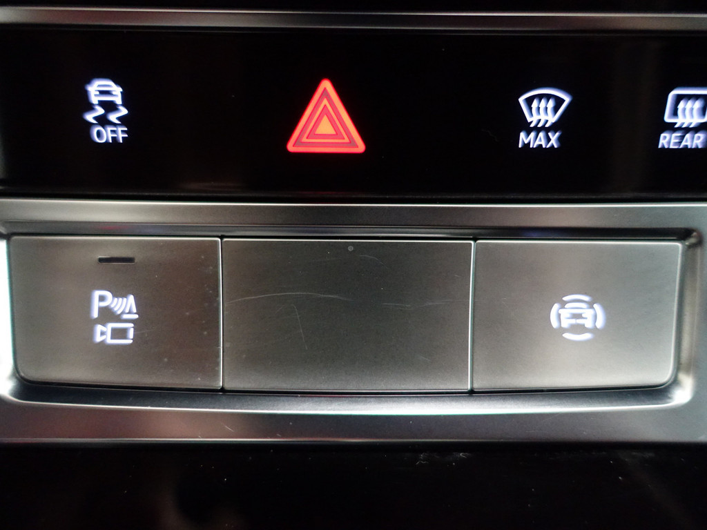 
Audi e-tron 55 quattro S Competition Edition 95 kWh Panodak, Bang Olufsen, 360 Camera, Sfeerverlichting, Xenon led matrix vol									