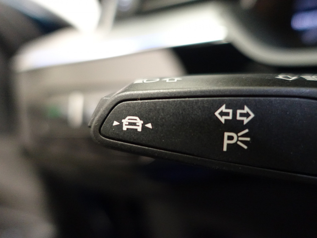 
Audi e-tron 55 quattro S Competition Edition 95 kWh Panodak, Bang Olufsen, 360 Camera, Sfeerverlichting, Xenon led matrix vol									