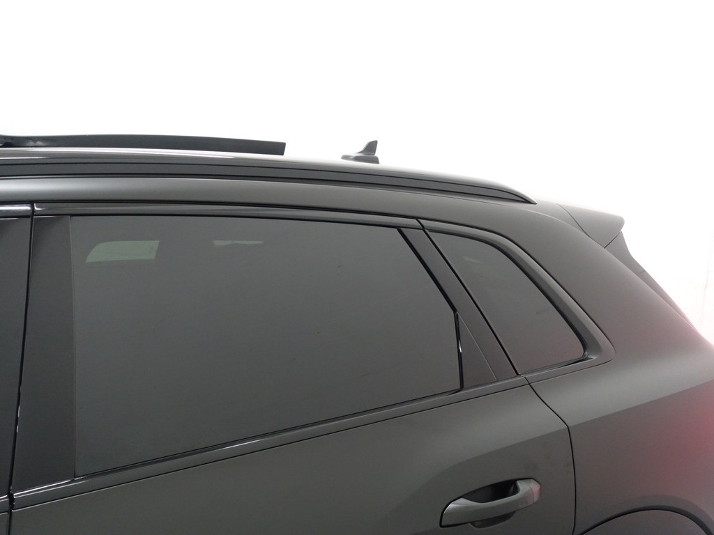 
Audi e-tron 55 quattro S Competition Edition 95 kWh Panodak, Bang Olufsen, 360 Camera, Sfeerverlichting, Xenon led matrix vol									