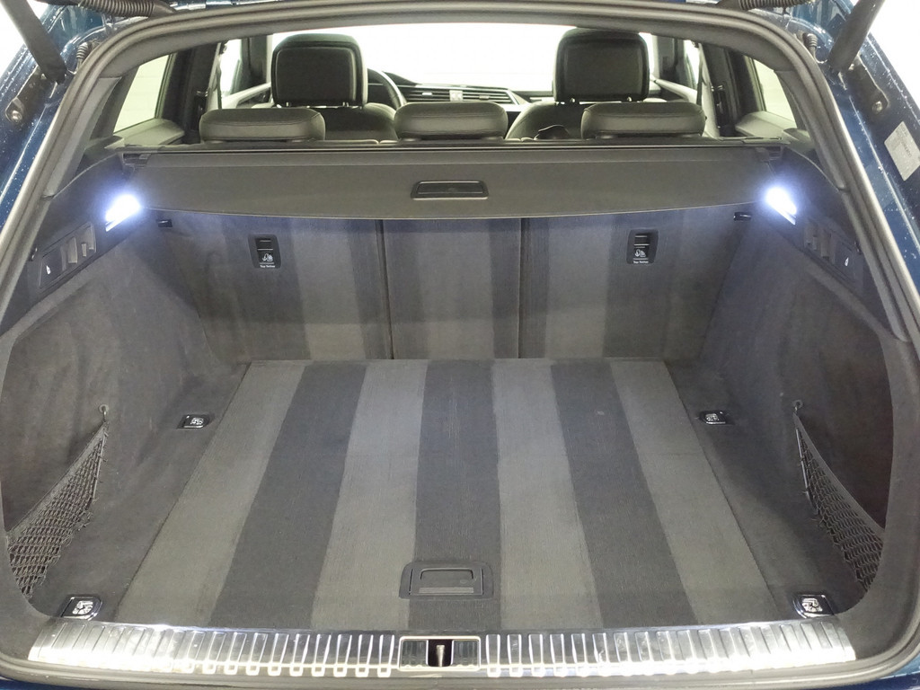 
Audi e-tron 55 quattro S Competition Edition 95 kWh Panodak, Bang Olufsen, 360 Camera, Sfeerverlichting, Xenon led matrix vol									