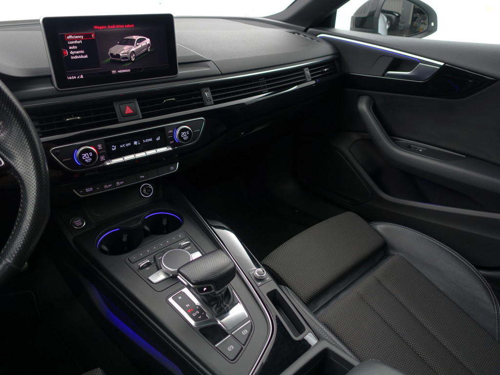 
Audi A5 Sportback 2.0 TFSI S Black Optic Aut- Panodak, Sfeerverlichting, Keyless, Park Assist, Xenon Led Matrix, Dynamic Select vol									