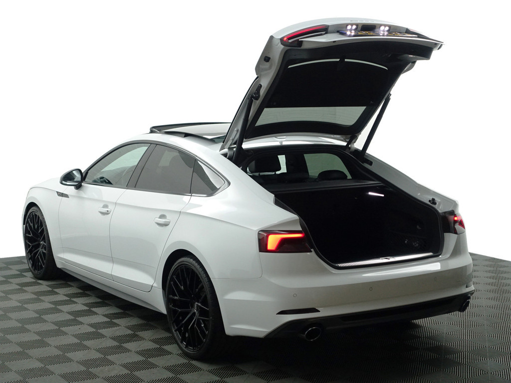 
Audi A5 Sportback 2.0 TFSI S Black Optic Aut- Panodak, Sfeerverlichting, Keyless, Park Assist, Xenon Led Matrix, Dynamic Select vol									