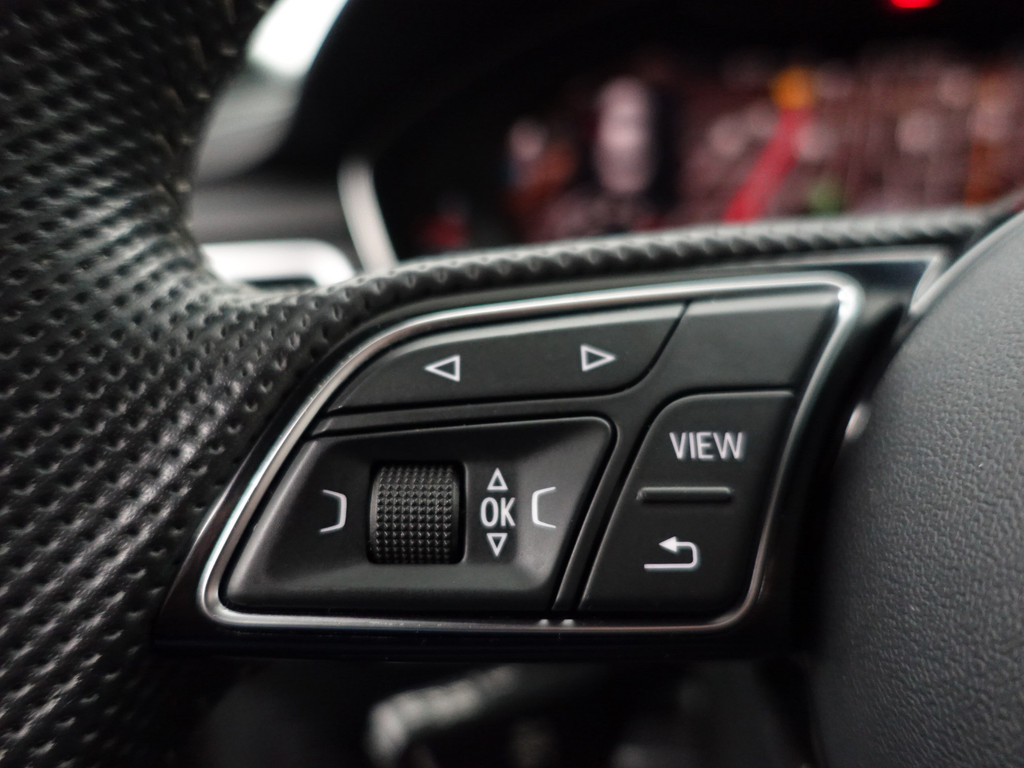 
								Audi A5 Sportback 40 TFSI S Line Aut- Panoramadak, Sfeerverlichting, Xenon Led, Dynamic Select, Keyless, Sport Leder Interieur vol									