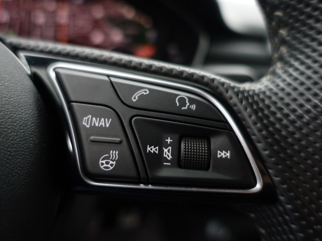 
								Audi A5 Sportback 40 TFSI S Line Aut- Panoramadak, Sfeerverlichting, Xenon Led, Dynamic Select, Keyless, Sport Leder Interieur vol									