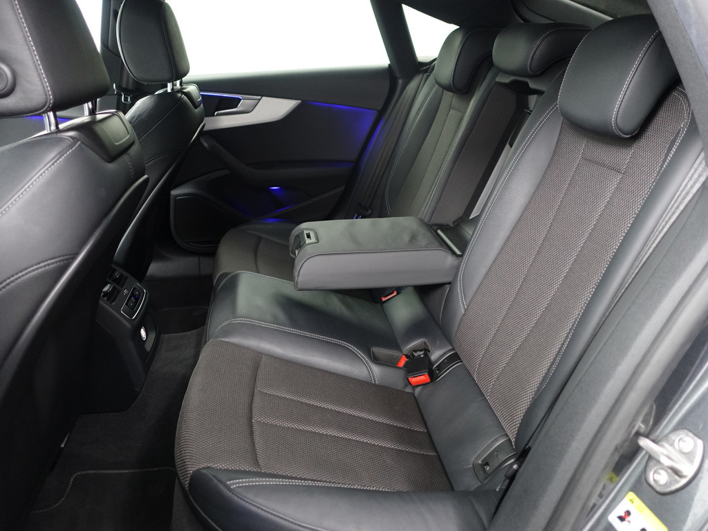 
								Audi A5 Sportback 40 TFSI S Line Aut- Panoramadak, Sfeerverlichting, Xenon Led, Dynamic Select, Keyless, Sport Leder Interieur vol									