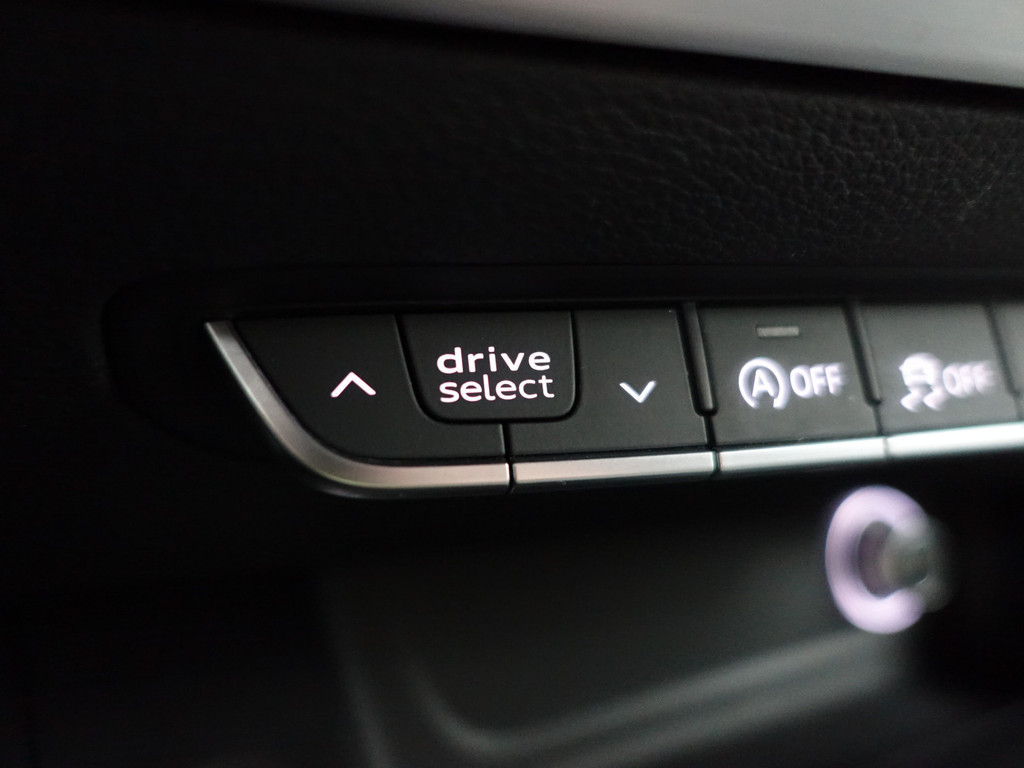 
Audi A5 Sportback 2.0 TFSI S Line Black Optic Aut- Memory Seats, Ada Cruise, Dynamic Select, Keyless, Camera, Sport Interieur vol									