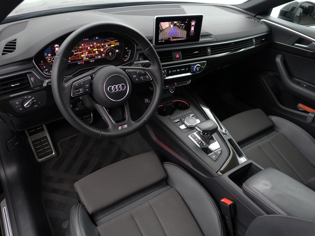 
								Audi A5 Sportback 35 TFSI S Competition Aut- Carbon, Sfeerverlichting, Virtual Cockpit, Dynamic Select, Xenon Led, Leder Sport Interieur vol									