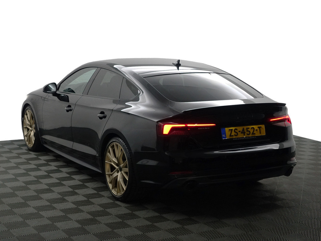 
								Audi A5 Sportback 35 TFSI S Competition Aut- Carbon, Sfeerverlichting, Virtual Cockpit, Dynamic Select, Xenon Led, Leder Sport Interieur vol									