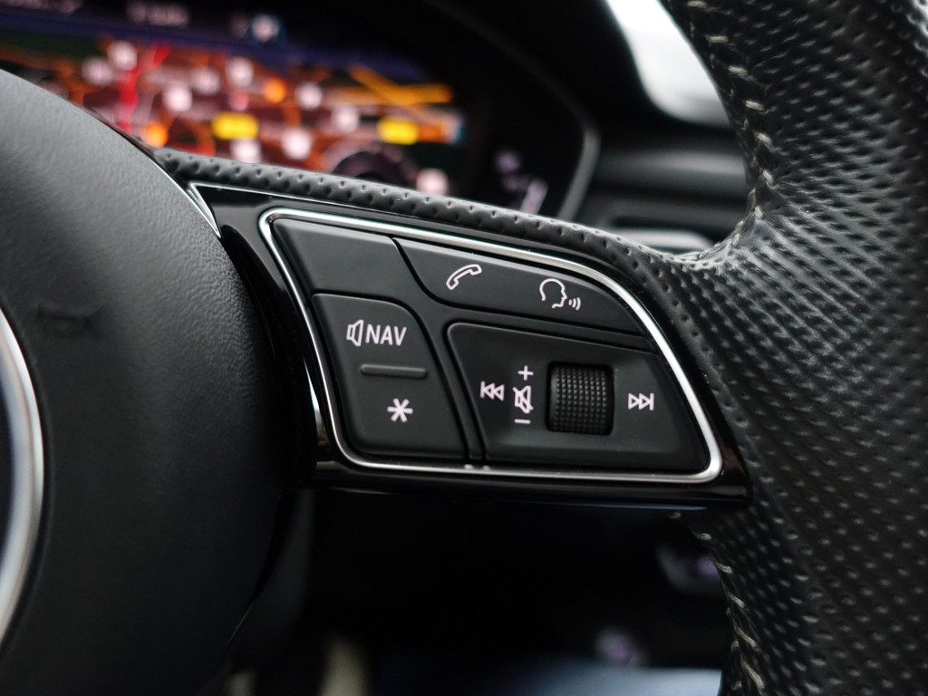 
								Audi A5 Sportback 35 TFSI S Competition Aut- Carbon, Sfeerverlichting, Virtual Cockpit, Dynamic Select, Xenon Led, Leder Sport Interieur vol									
