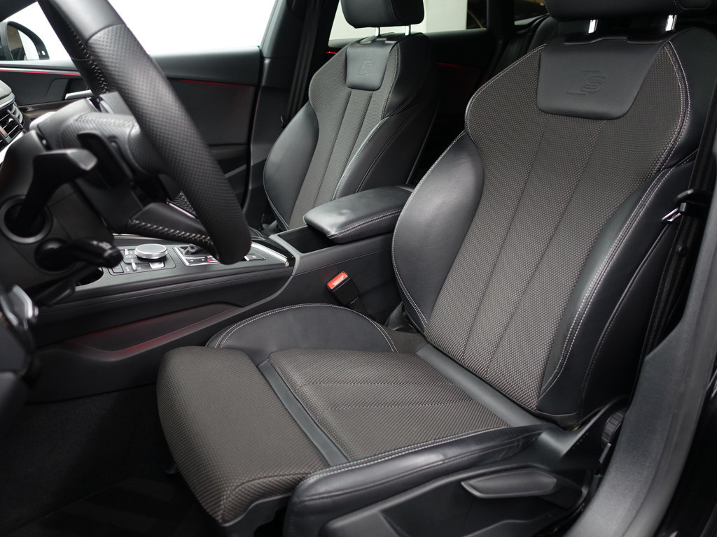 
								Audi A5 Sportback 35 TFSI S Competition Aut- Carbon, Sfeerverlichting, Virtual Cockpit, Dynamic Select, Xenon Led, Leder Sport Interieur vol									