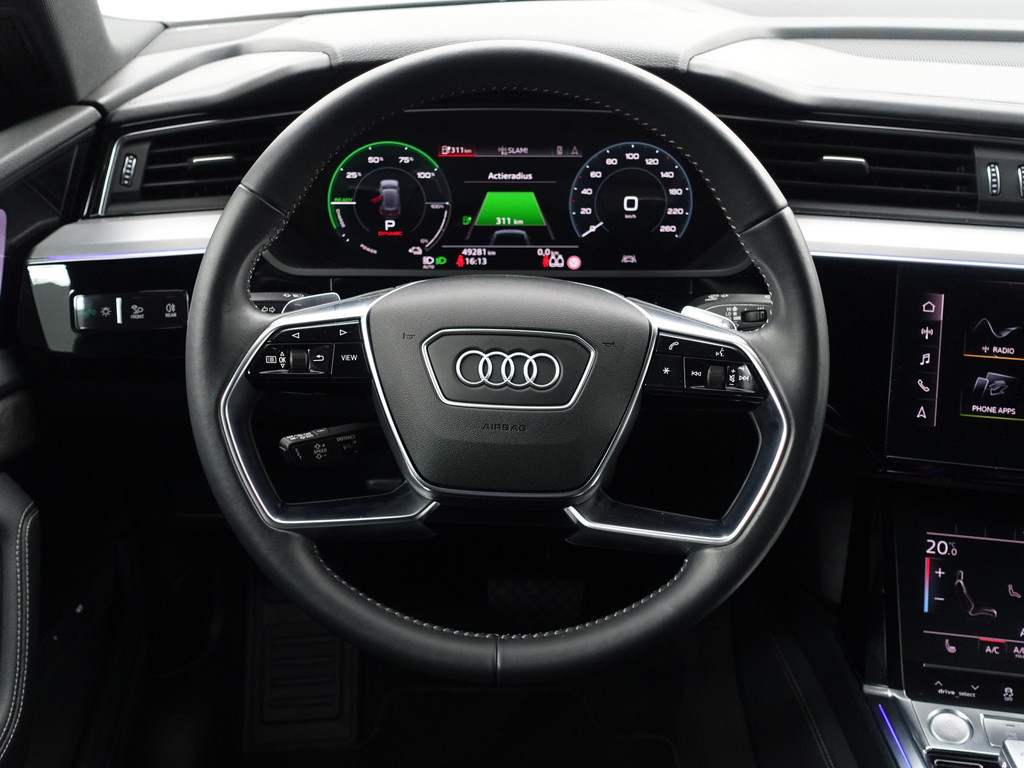 
Audi e-tron e-tron 55 quattro S Competition 95 kWh- Camera Spiegels, Panoramadak, Bang Olufsen, Sfeerverlichting, Memory vol									