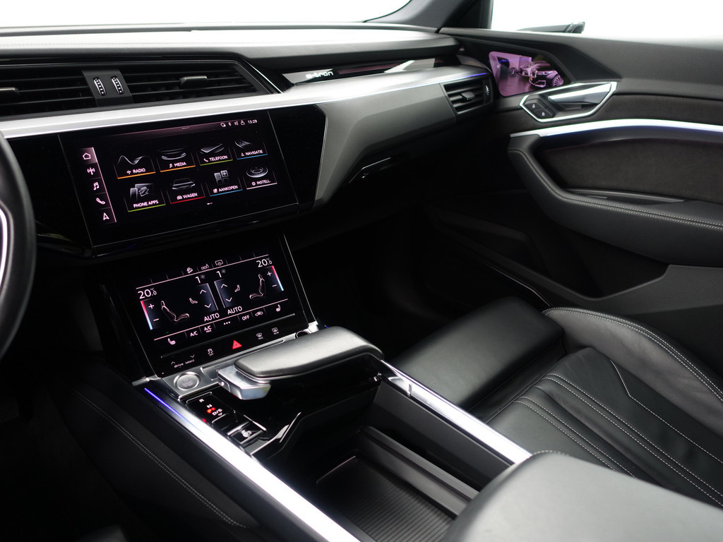 
Audi e-tron e-tron 55 quattro advanced Pro Line Plus 95 kWh- Camera Spiegels, Panoramadak, Bang Olufsen, Memory, Sfeerverlichting vol									