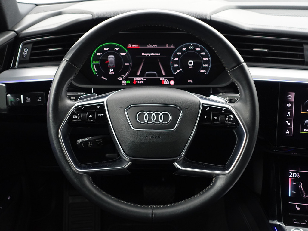 
Audi e-tron e-tron 55 quattro advanced Pro Line Plus 95 kWh- Camera Spiegels, Panoramadak, Bang Olufsen, Memory, Sfeerverlichting vol									