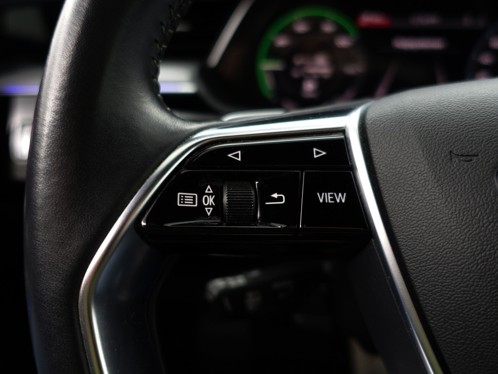 
Audi e-tron e-tron 55 quattro advanced Pro Line Plus 95 kWh- Camera Spiegels, Panoramadak, Bang Olufsen, Memory, Sfeerverlichting vol									