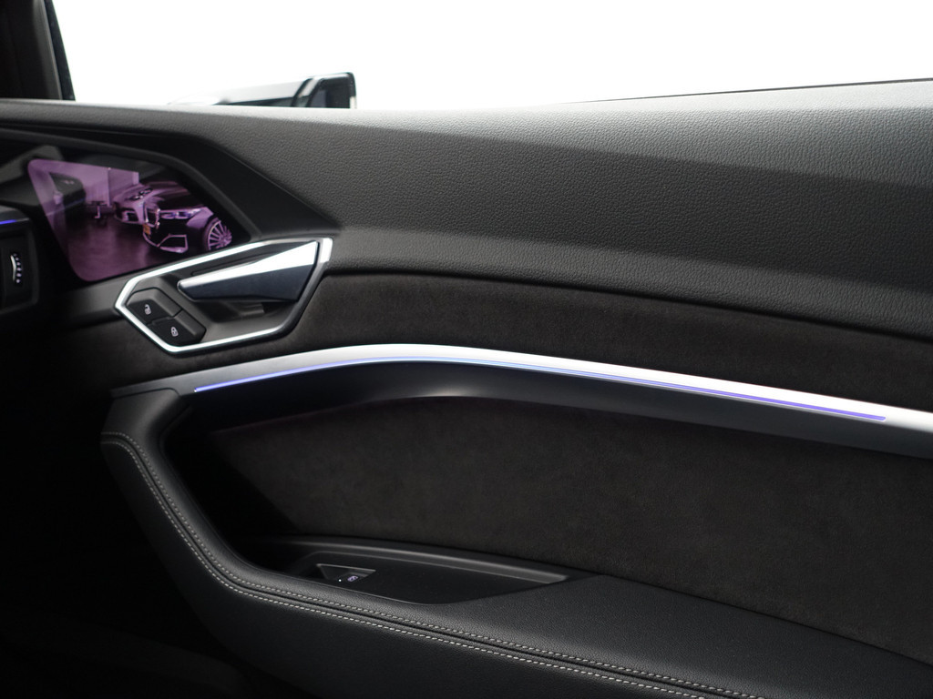 
Audi e-tron e-tron 55 quattro advanced Pro Line Plus 95 kWh- Camera Spiegels, Panoramadak, Bang Olufsen, Memory, Sfeerverlichting vol									